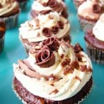 schokoladen cupcakes mit vanille