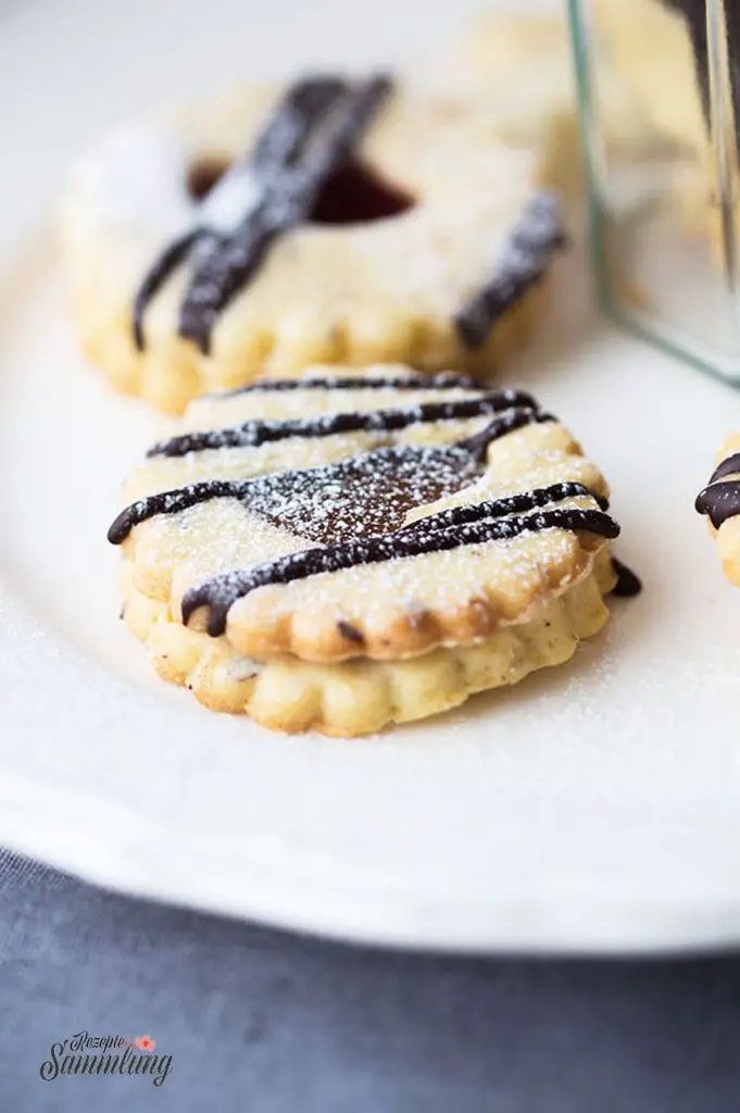 Linzer Cookies & Verlosung für eure Weihnachtsbäckerei