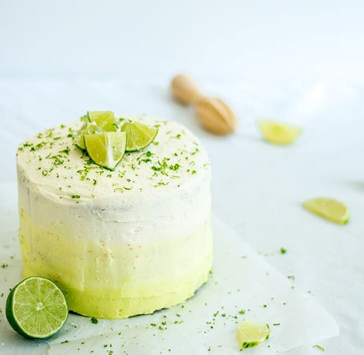 coconut lime curd tortchen mit ombre frosting