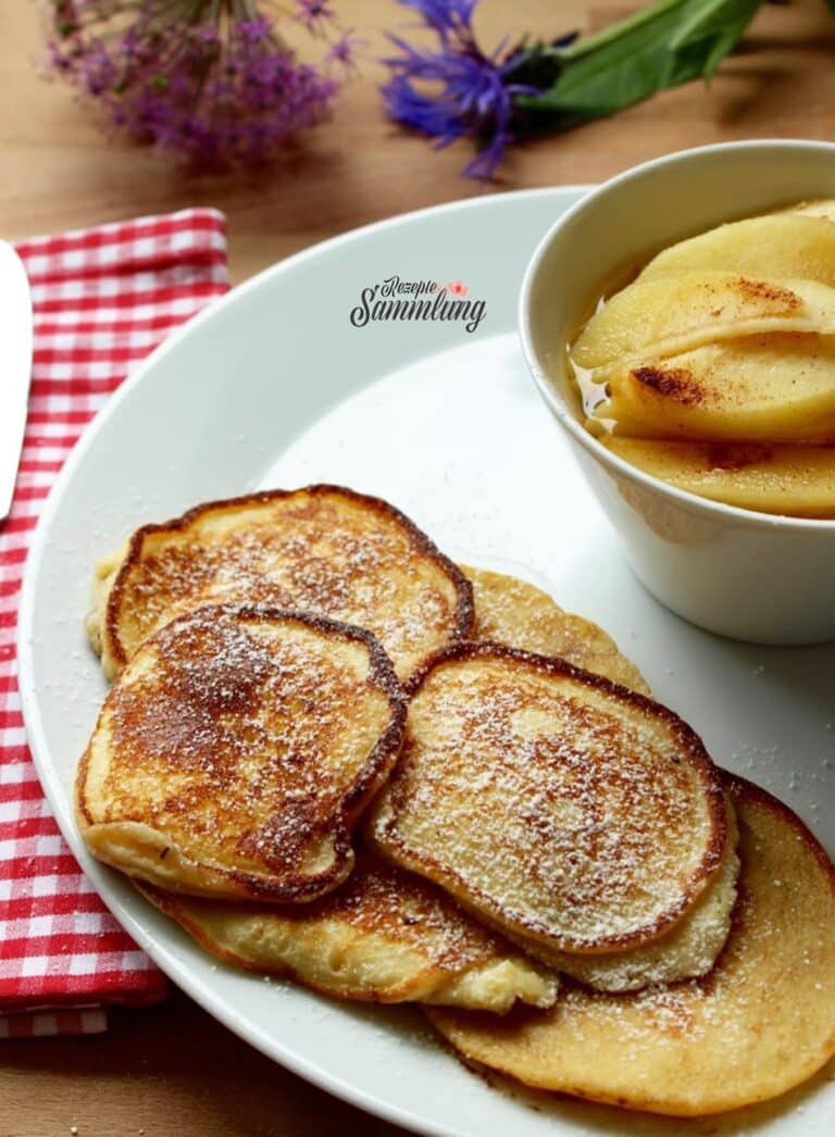 Quarkplinsen mit Apfelspalten - Rezepte Sammlung