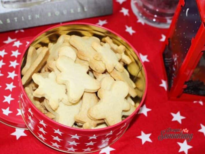 Einfache Ausstechplätzchen: Kinderkekse, Ausstecherle, Vanillekekse ...
